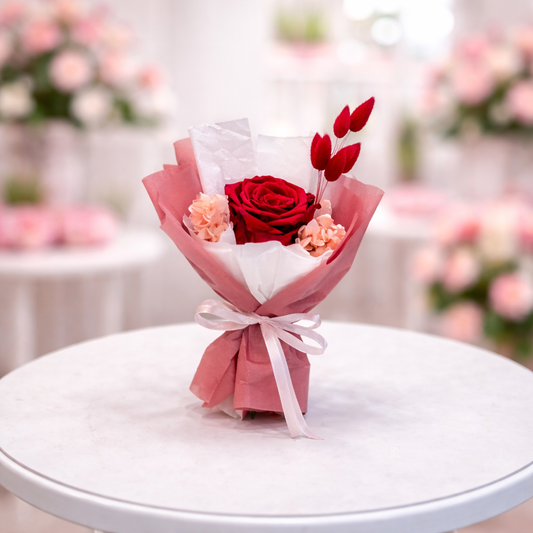 Aranjament tip Buchetel cu Trandafir Stabilizat